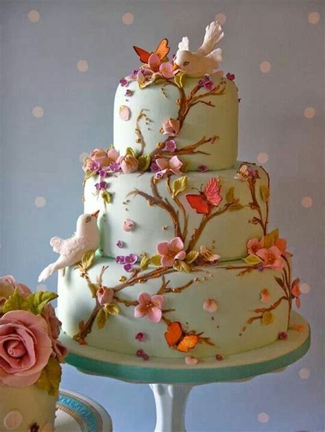 A traditional fruit cake is a great choice for a homemade wedding cake because it keeps well which gives you plenty of time to get the decoration just so. 3 tier cake | Inspiration Cakes in 2019 | Cake, Themed ...