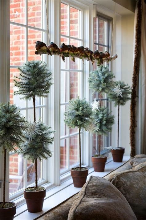 25 Trendy Evergreen Christmas Décor Ideas Shelterness