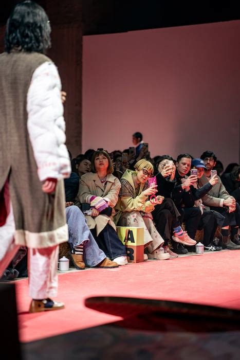 Photos 4 Highlight Shows From Shanghai Fashion Week 2023 — Radii