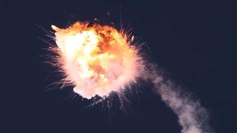 فيديو يُظهر انفجار صاروخ فضائي في الجو بعد وقت قصير من إطلاقه في كاليفورنيا Cnn Arabic