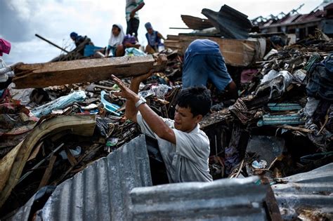 Philippines Death Toll Continues To Rise Wsj