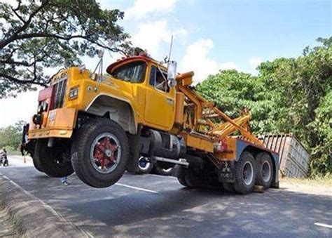 17 Best Images About Old Tow Trucks On Pinterest Chevy Tow Truck And