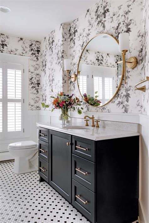 A Black And White Bathroom Beauty In Rochester Midwest Home