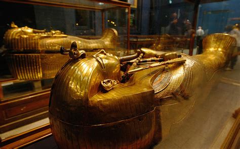 archaeologists broke open king tut s inner tomb exactly 100 years ago here are 5 of the most