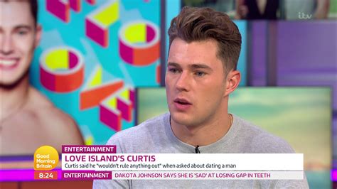 Love Island S Curtis Refuses To Label Himself As Bisexual And Says Maura S Comfortable With