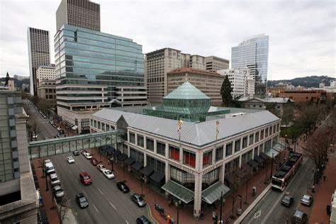 Pioneer Place The Largest Shopping Mall In Downtown Portland