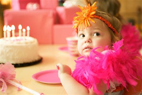 A petting zoo is always a huge crowd favorite with this age group, says tolley. Indoor Party Ideas for a 2 Year Old | eHow