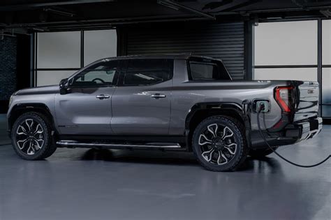 2024 Gmc Sierra Ev Release Date And Early Specs