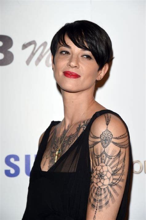 Pictures And Photos Of Asia Argento Asia Argento Short Hair Styles Women