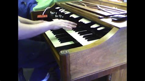 Hammond M100 Organ With Left Hand Bass Foldback Demonstration Organ