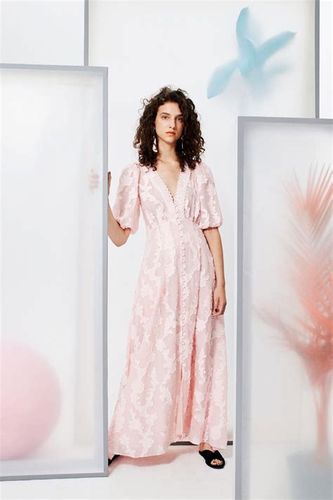 Tanya Taylor Spring 2019 Ready To Wear Fashion Show Collection See The