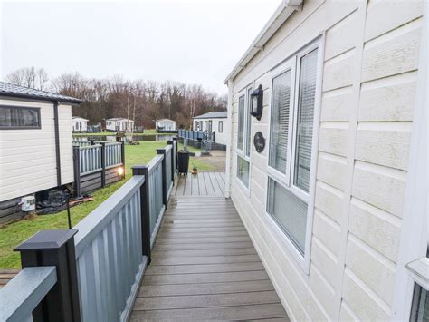 Lakeside Haven | Carnforth | Pine Lake | Self Catering Holiday Cottage