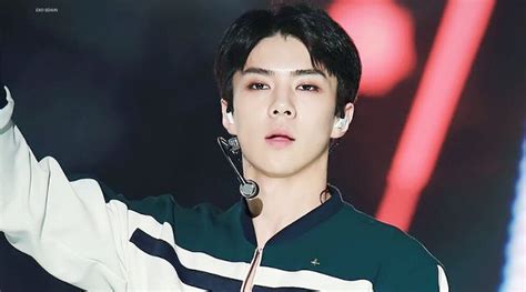 See what keren (worankeren) has discovered on pinterest, the world's biggest collection of ideas. Foto-Foto Ini Buktikan Sehun EXO Layak Disebut Ikon Fashion