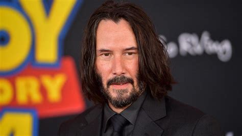 Keanu Reeves Announces New Book The Book Of Elsewhere News Leaflets