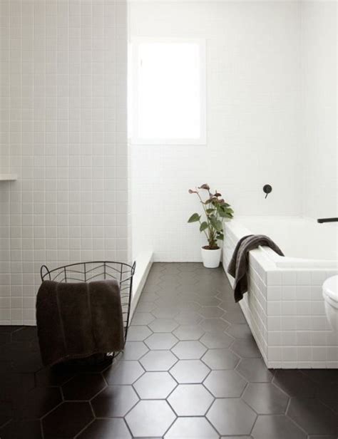 In bathrooms hexagonal tiles are equally at home on walls and floors thanks to being resistant to water and stains and extremely hard wearing. 29 Trendy Hexagon Tile Ideas For Bathrooms | ComfyDwelling.com