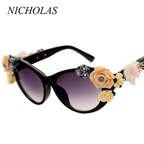 Nicholas Retro Rose Sunglasses Women Beach Holiday Baroque Flowers Sun Glasses Women Oculos De