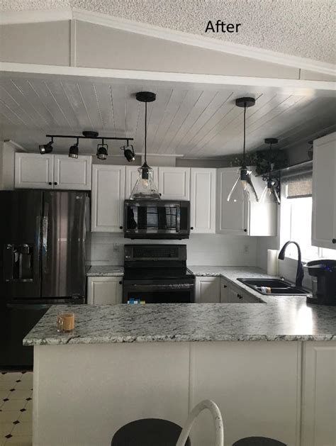 Before painting mobile home kitchen cabinets this can be done in tandem with small repairs, if necessary, to make sure that the final surface is even, clean and ready for the painting process. MDF mobile home kitchen cabinets | PAINTING Guys