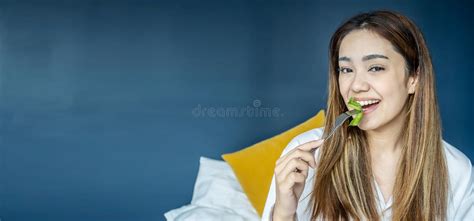 Gorgeous Young Woman Sitting On Bed Eating Vegetable Salad Balanced Raw Food Diet Positive