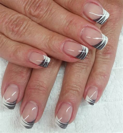Posted at 12:45h in sin categoría by srjimenez 0 comments. #fingernägel #gelnägel #style #schwarz #weiß #frenchnails ...