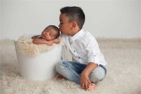 Baby And Sibling Photography Ideas Mari Kiketi
