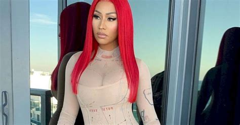 See more of nicki minaj on facebook. Nicki Minaj paga mais de R$ 2 milhões à Tracy Chapman