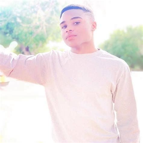 Your current browser isn't compatible with soundcloud. Malyk Santíago Biography & Net Worth | Net worth, Famous ...