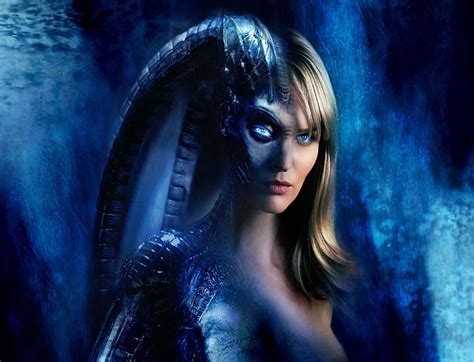 online crop hd wallpaper action alien babe blonde dark horror sci fi sexy species