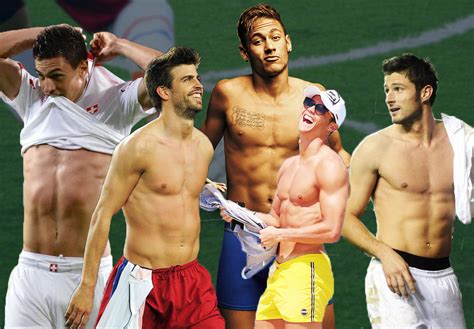 10+ Of The Hottest Male Football Players On The Pitch! - Crazy Llama