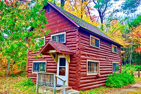 Log Cabin Rental Near Pictured Rocks National Lakeshore Michigan
