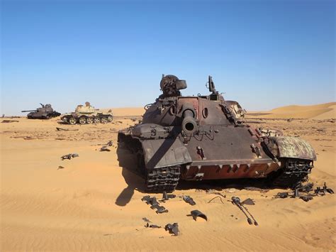 Three Libyan Tanks Three Soviet Era T 55 Tanks Abandoned I Flickr
