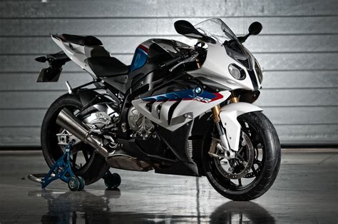 Discover the agility, precision and powerful punch of the machine. S1000Rr Wallpaper (72+ images)