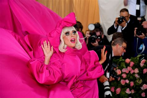 Lady Gaga Eyelashes At The Met Gala 2019 Popsugar Beauty Uk Photo 6