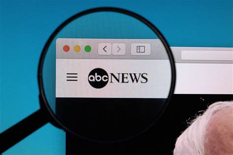 Abc News Logo Under Magnifying Glass Creative Commons Bilder