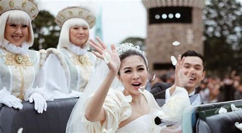 Gelar Pernikahan Di Jepang Doa Sandra Dewi Banyak Yang Terkabul