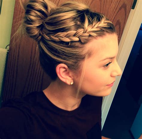 Messy Bun With Side Braid Side Ponytail Side Braid Natural Highlights