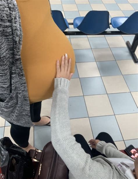 Pregnant Af — At The Laundromat Tonight Where A Woman Finishing