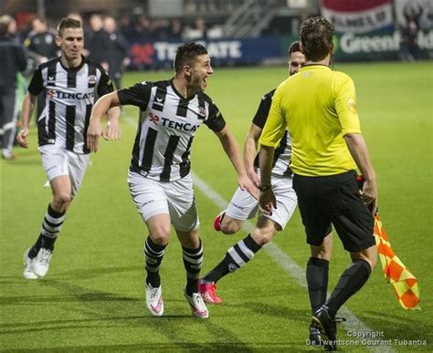 Player profile bryan linssen from team feyenoord. Blessure Bryan Linssen lijkt mee te vallen | Heracles ...