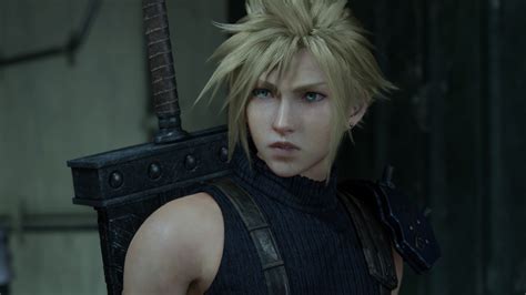 Cloud's sword makes no sense & this gif proves it. New Final Fantasy 7 Remake Screenshots Reveal Character ...