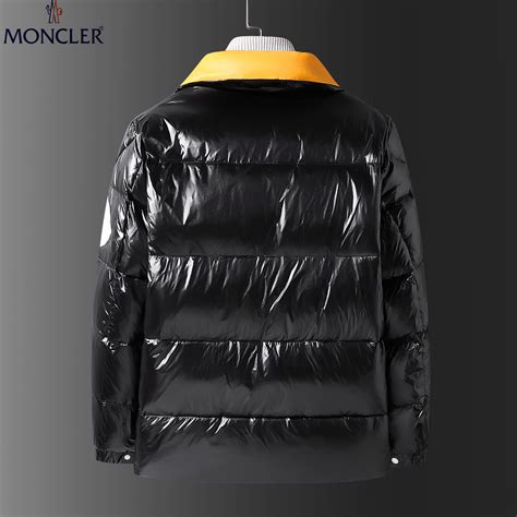 Cheap Moncler Down Feather Coat Long Sleeved Zipper For Men 808798