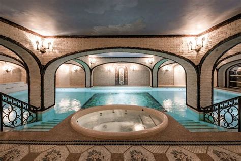 15 Luxury Houses With Indoor Swimming Pools For Sale In 2022