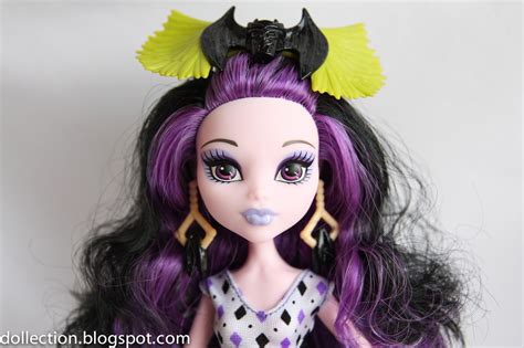 Review 45 Monster High Ghouls Getaway Elissabat Doll Margaret Ann