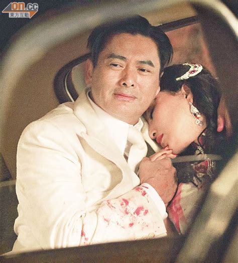 hksar film no top 10 box office [2013 01 03] chow yun fat cries with monica mok in his arms