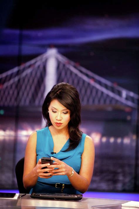 Veronica De La Cruz finding new paths in TV news