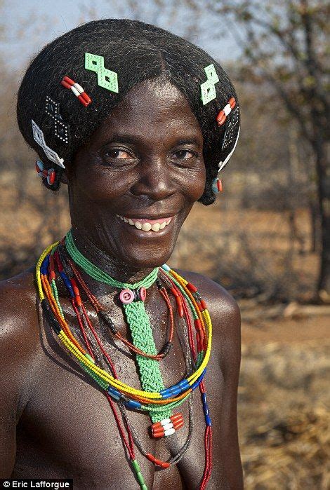 Incredible Pictures Of Angola S Most Photogenic Tribes Artofit