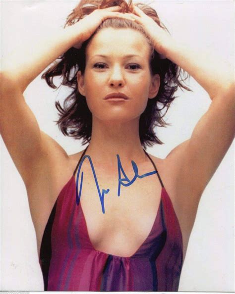 Download American Celebrity Joey Lauren Adams Vintage Poster Wallpaper