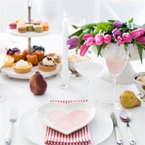 36 Lovely Romantic Table Setting For Two Best Valentines Day Ideas Hmdcrtn