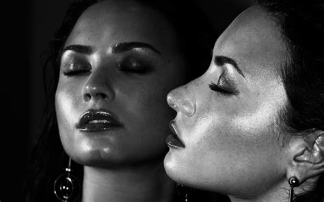 The latest tweets from demi lovato (@ddlovato). Download imagens Demi Lovato, cantora norte-americana ...