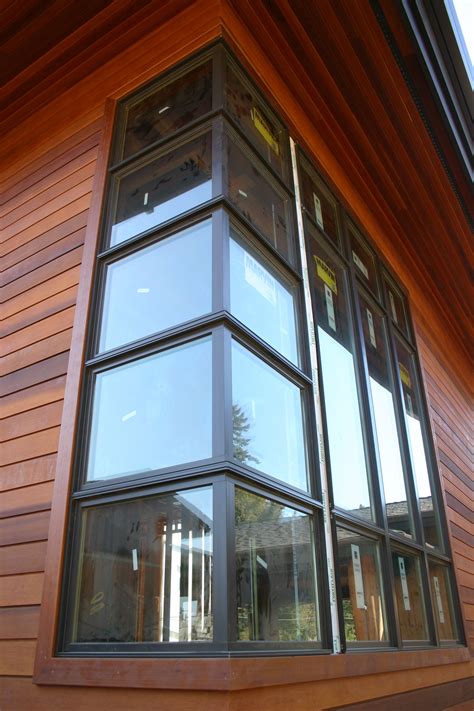 Corner Window Real Wood Vs Laminate