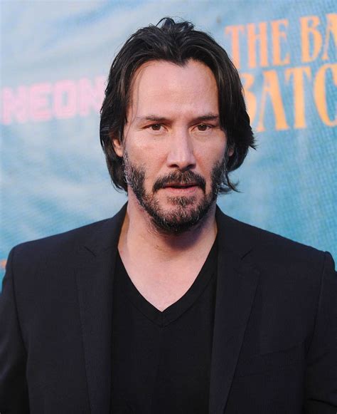 Keanu reeves played role of a detective. Keanu Reeves in The Bad Batch movie review