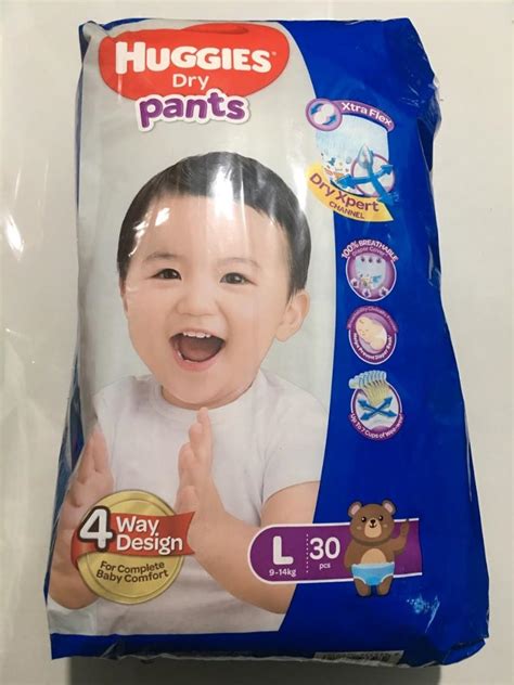 Huggies Dry Pants 30s Babies And Kids Bathing And Changing Diapers